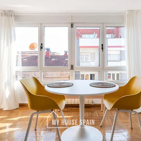 Myhousespain- Unico En Centro Хіхон